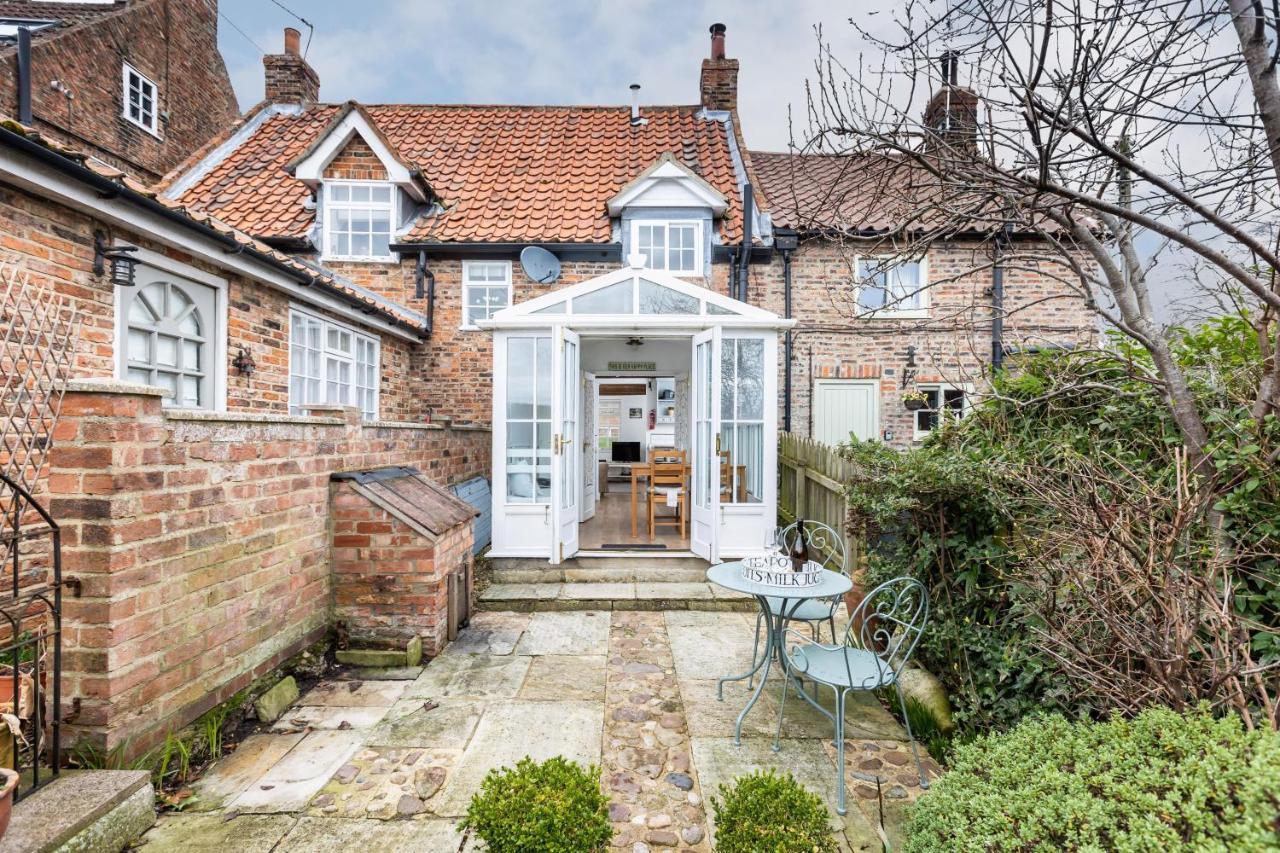 Quaint Cottage In The Heart Of North Yorkshire Village - Pet Friendly Free Stillington Exterior photo