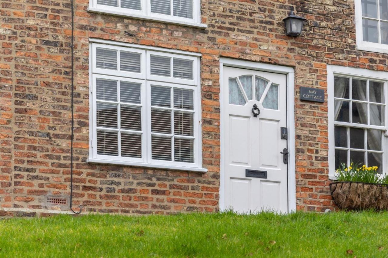 Quaint Cottage In The Heart Of North Yorkshire Village - Pet Friendly Free Stillington Exterior photo